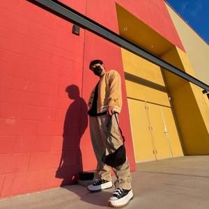 Meet your Posher, Einor